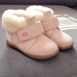 UGG boots toddler girl